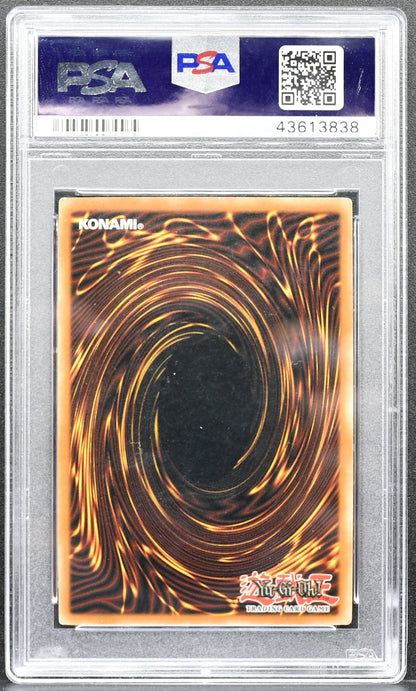 Yu-Gi-Oh Invader of Darkness IOC-111 PSA 8 Invasion of Chaos 1st Edition
